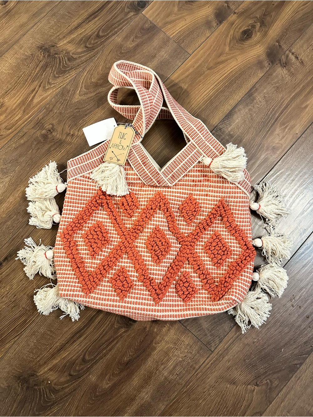 Twig&Arrow Coral New Woven Tassel Tote